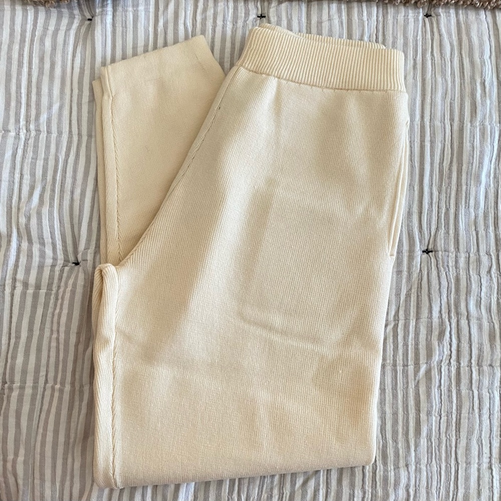 ELLANDEMM Capri Knit Pant size Small in Cream - Picture 3 of 6